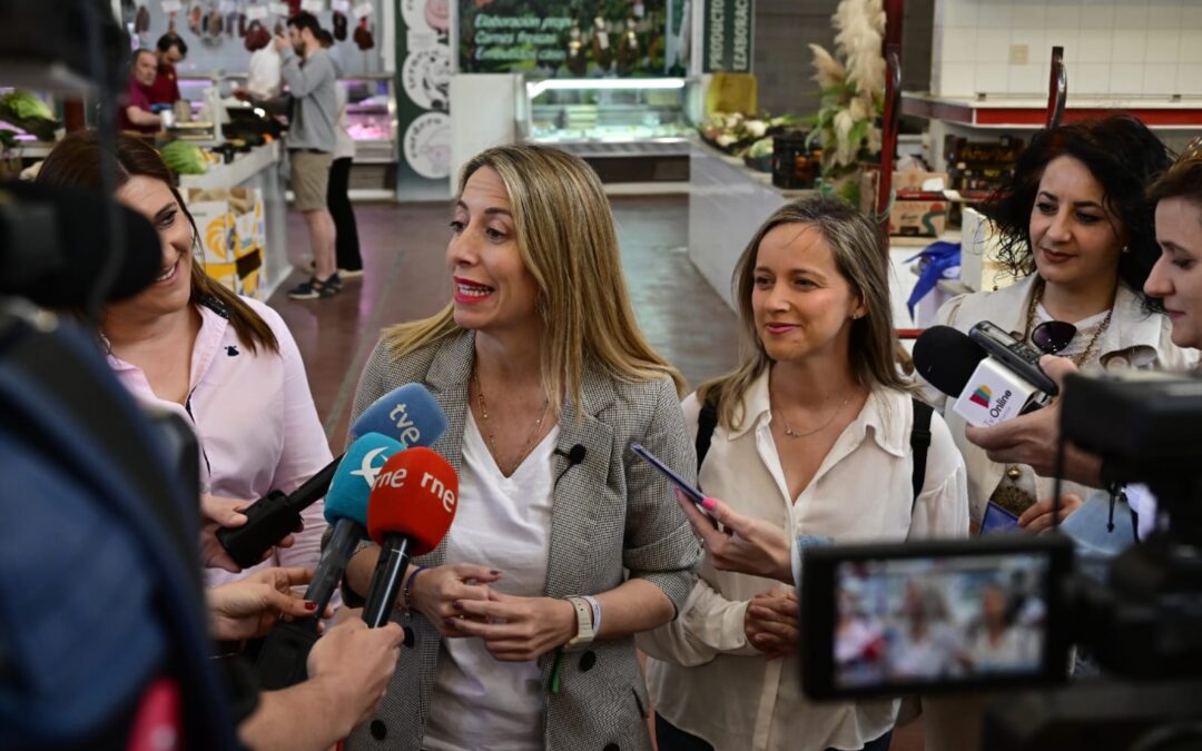 María Guardiola: “El PSOE vive de Bildu y del independentismo”