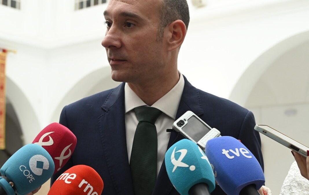 El PP registra una propuesta con el fin de instar al Gobierno de España a que instale un sistema antiniebla adecuado en el aeropuerto de Badajoz