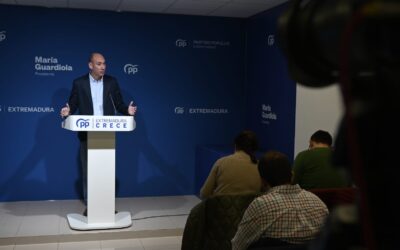 El PP pide a Gallardo que diga no al ‘cupo catalán’ y deje de “jugar al escondite” como ha hecho con las mascarillas y con la financiación de entidades socialistas en cooperación