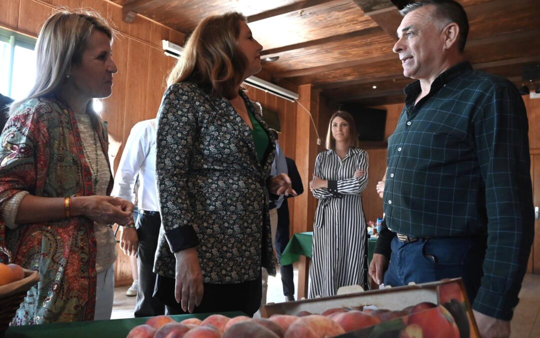 Las candidatas populares, Crespo y Nevado, ponen la mira en las empresas y el campo español que tan castigados están siendo por el gobierno de Sánchez