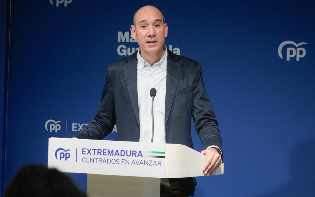 El PP pregunta a Gallardo si va a volver a subirle los impuestos a los extremeños