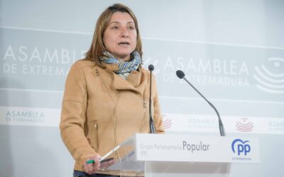 El paro femenino baja en 4.000 mujeres en Extremadura en el último año