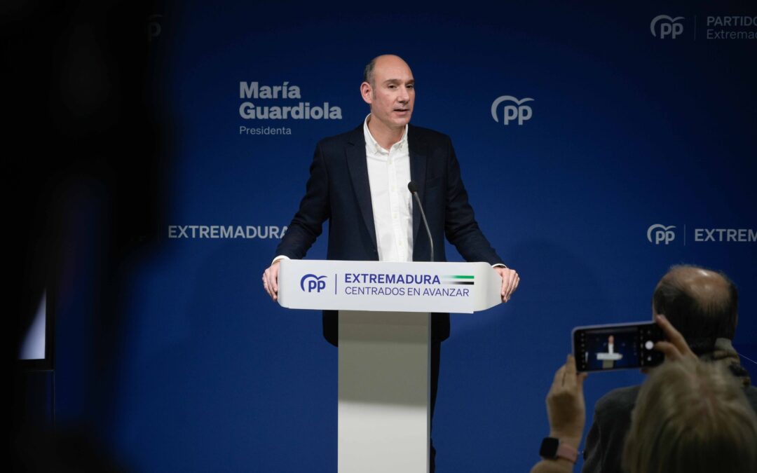 El PSOE de Gallardo rompe con la igualdad y se sitúa junto a Ábalos y Tito Berni