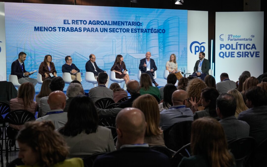 EL PP extremeño destaca en Sevilla que María Guardiola prioriza nuestro campo trabajando con hechos y dando facilidades
